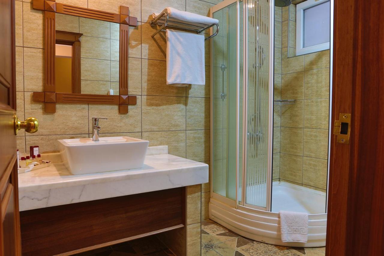Elit Palas Hotel Ankara Exteriör bild