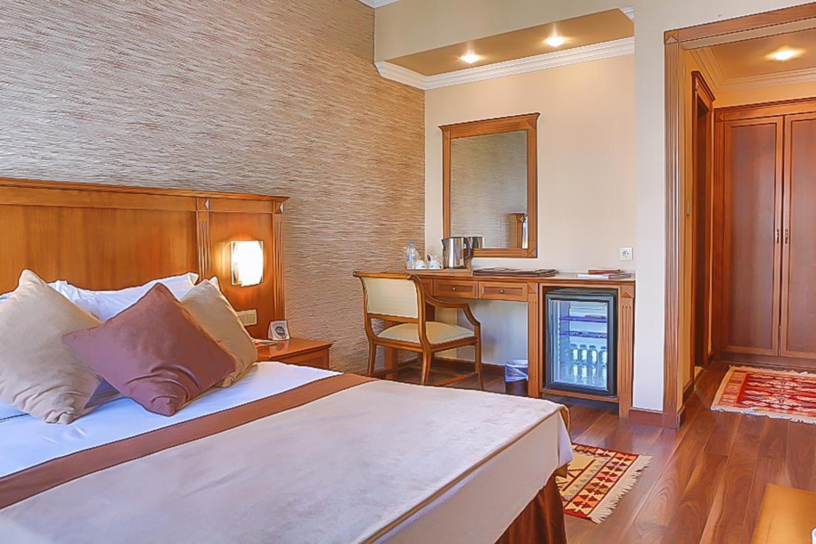 Elit Palas Hotel Ankara Exteriör bild