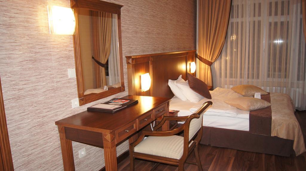 Elit Palas Hotel Ankara Exteriör bild